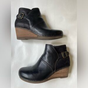 Dansko Shirley Wedge Bootie-Black-size 42/10/10.5/11